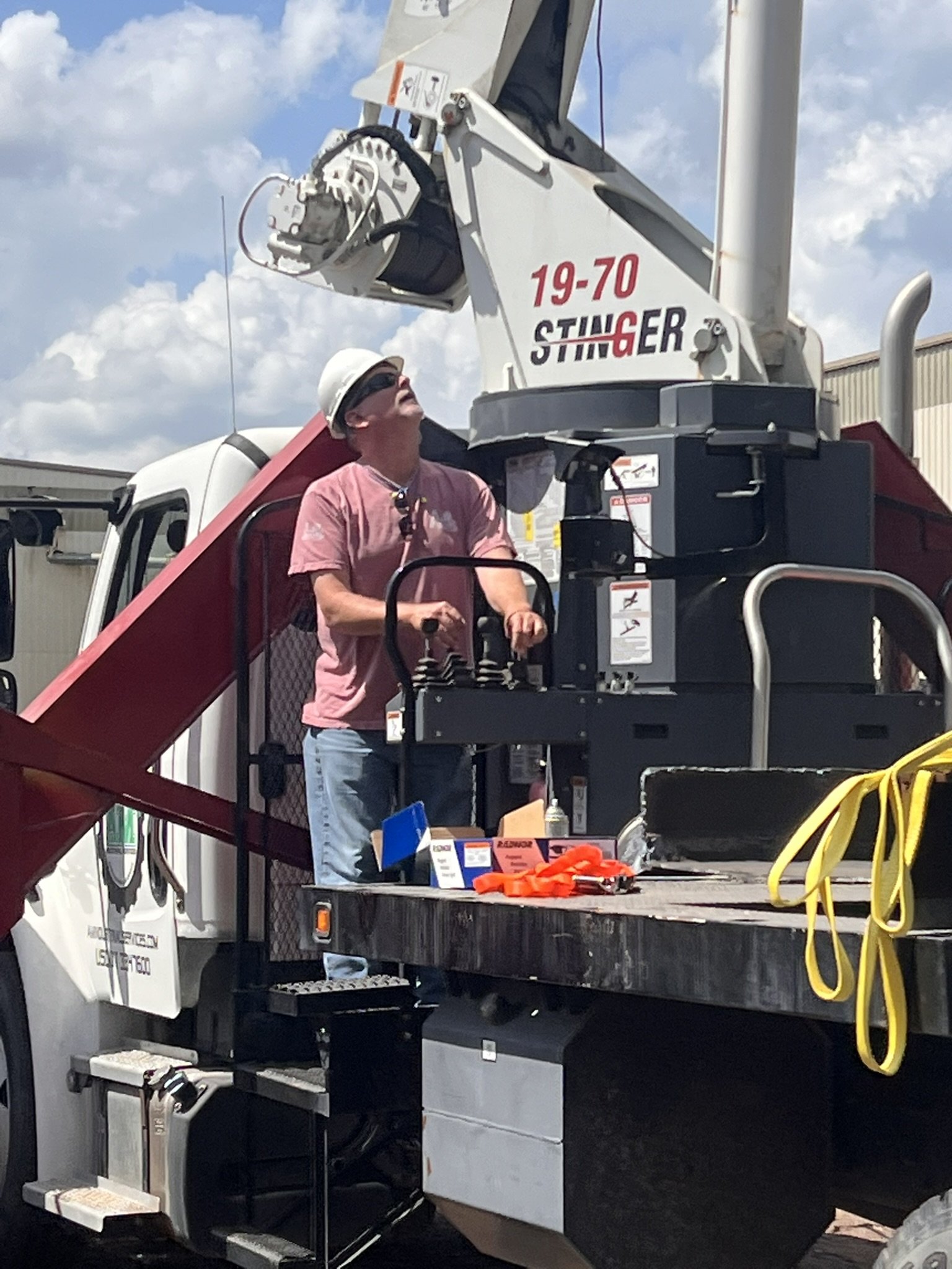 In-house Stinger 19-70 boom truck operations